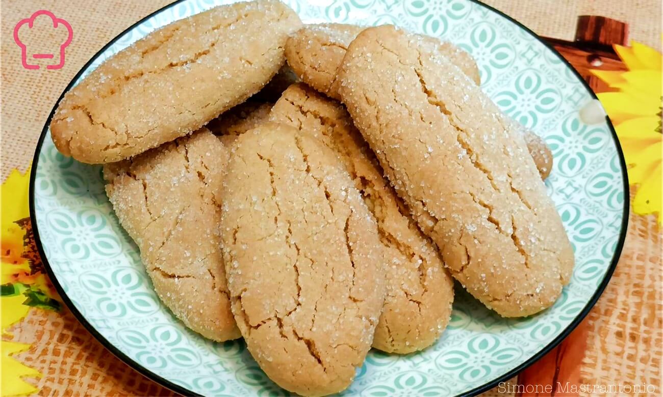 Biscotti da inzuppo al caffè e cannella vegani