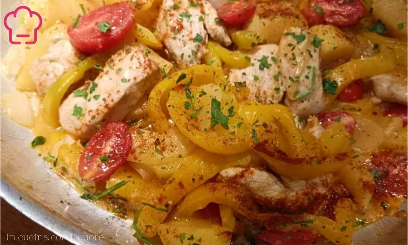 Spezzatino di petto di pollo con peperoni