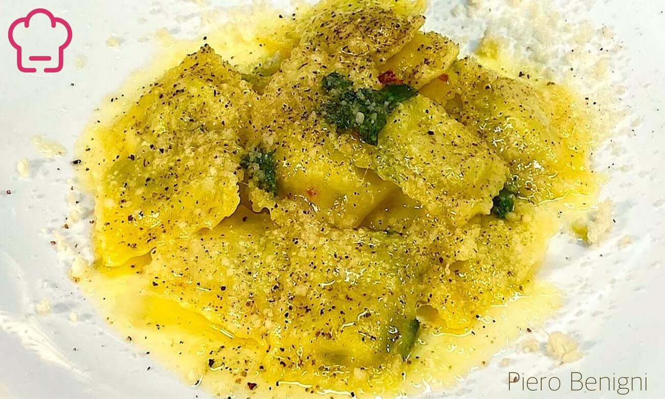 Ravioli burro e salvia