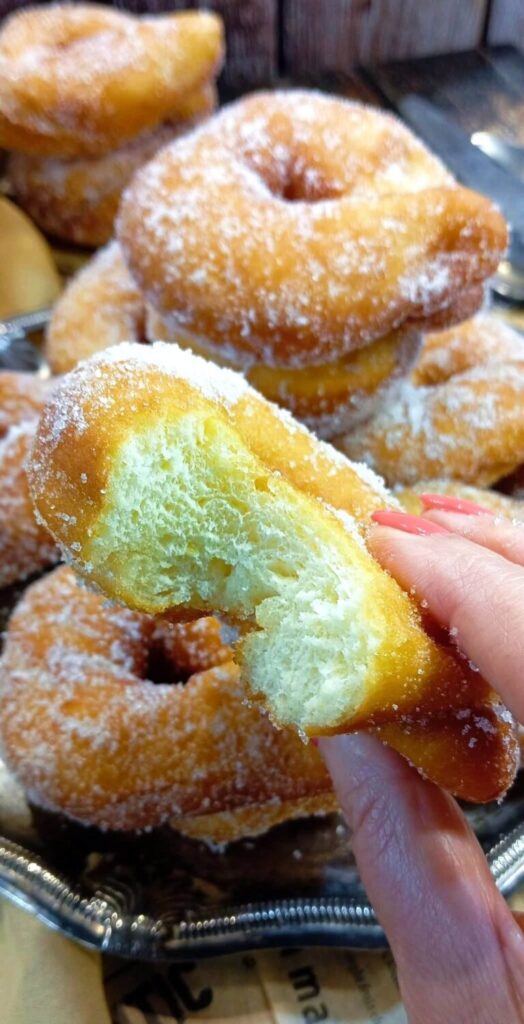 Zeppole napoletane