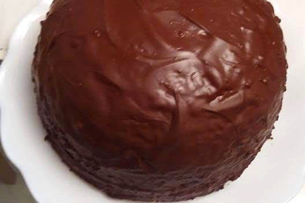 dolce a cupola con cioccolato