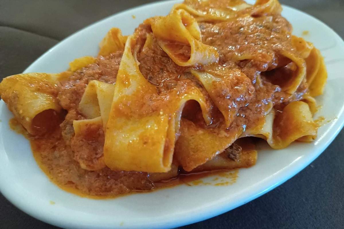 pappardelle con ragù