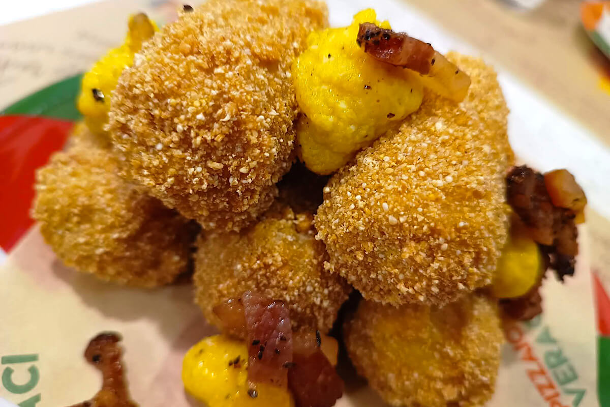 Paccheri fritti ripieni