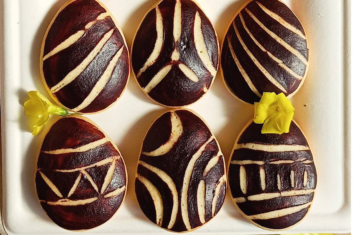 Uova di cioccolato di frolla