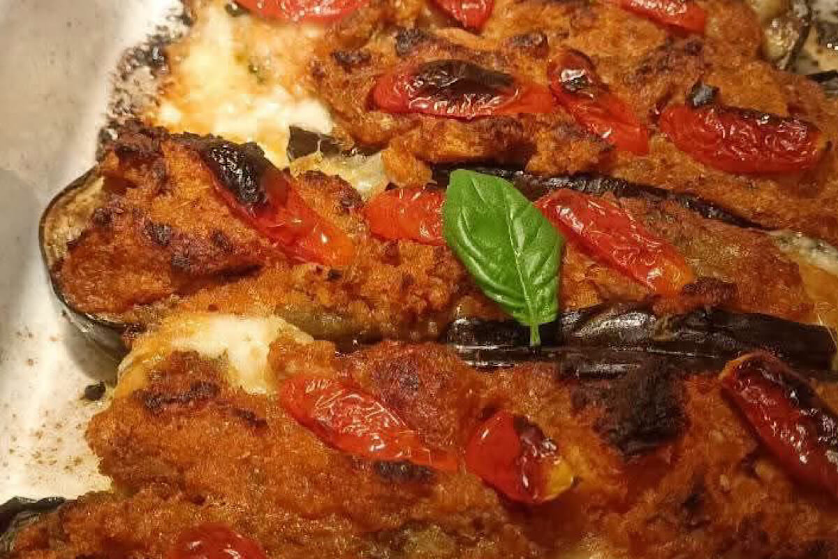Barchette di melanzane filanti