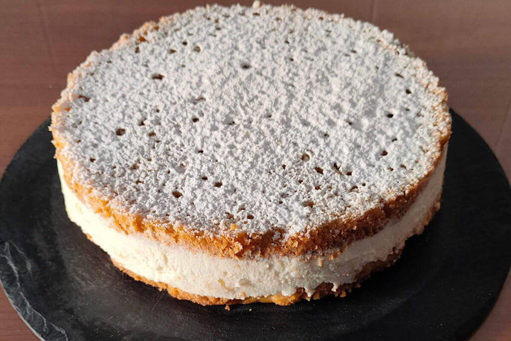 Torta ricotta e pere alle nocciole